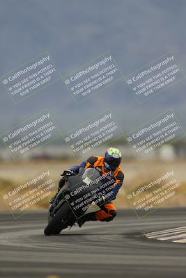 media/Nov-15-2025-Race Pace (Sat) [[8de605a2d8]]/Non Verified Riders (1st 20 Minutes)/Turn 4 (1010am)/